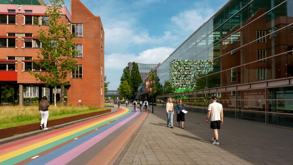 Regenboogfietspad Heidelberglaan Utrecht Science Park. Credit: Stijn Doors 2023