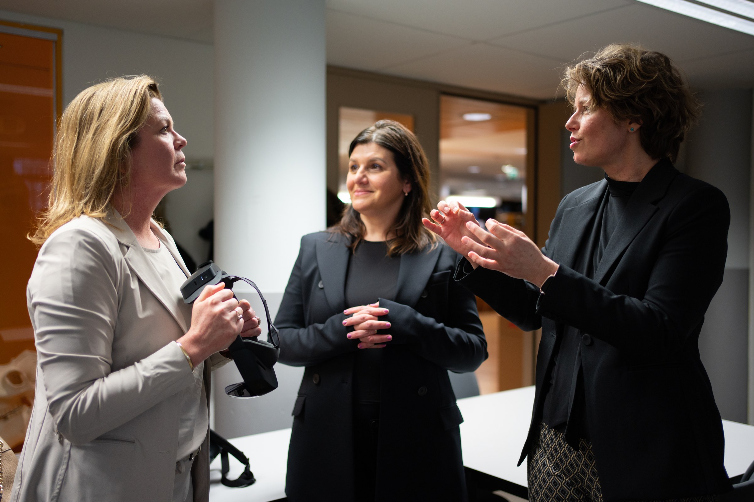 Minister Christianne van der Wal (Natuur en Stikstof) bezocht samen met VVD-statenlid André van Schie het Utrecht Science Park