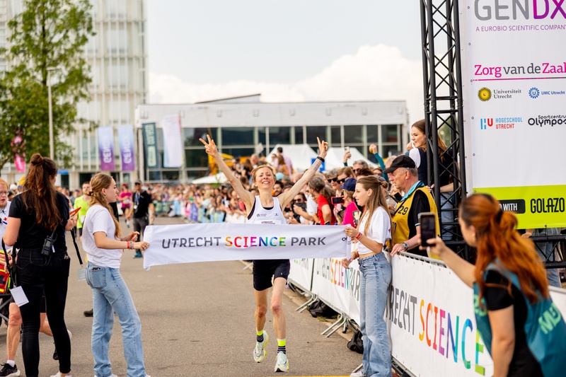 Parcours Utrecht Marathon 2025 bekend: unieke passage onder Domtoren